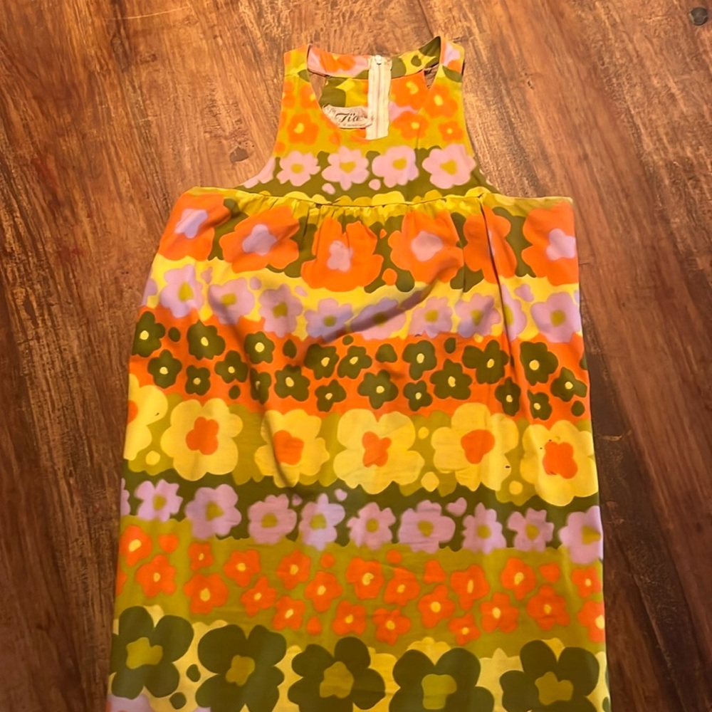 Tia Vintage Hawaiian dress.